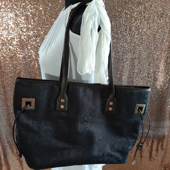 Calvin Klein black signature canvas tote 17" x 11" x 5" - Picture 1 of 12